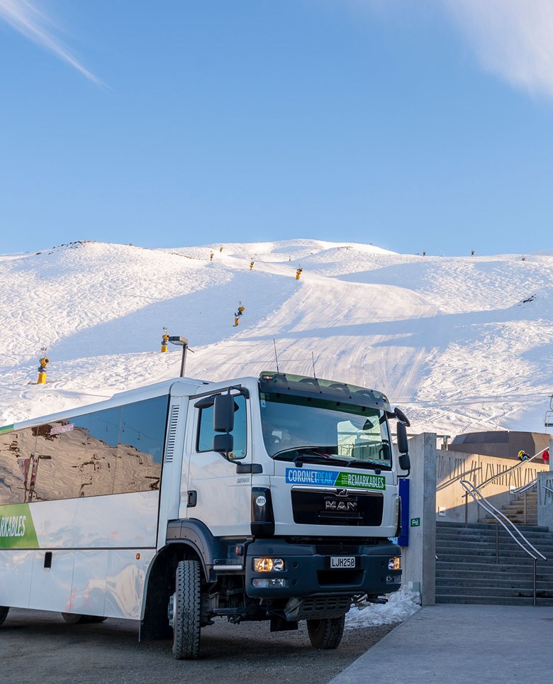 Coronet Peak Ski Bus, Queenstown
