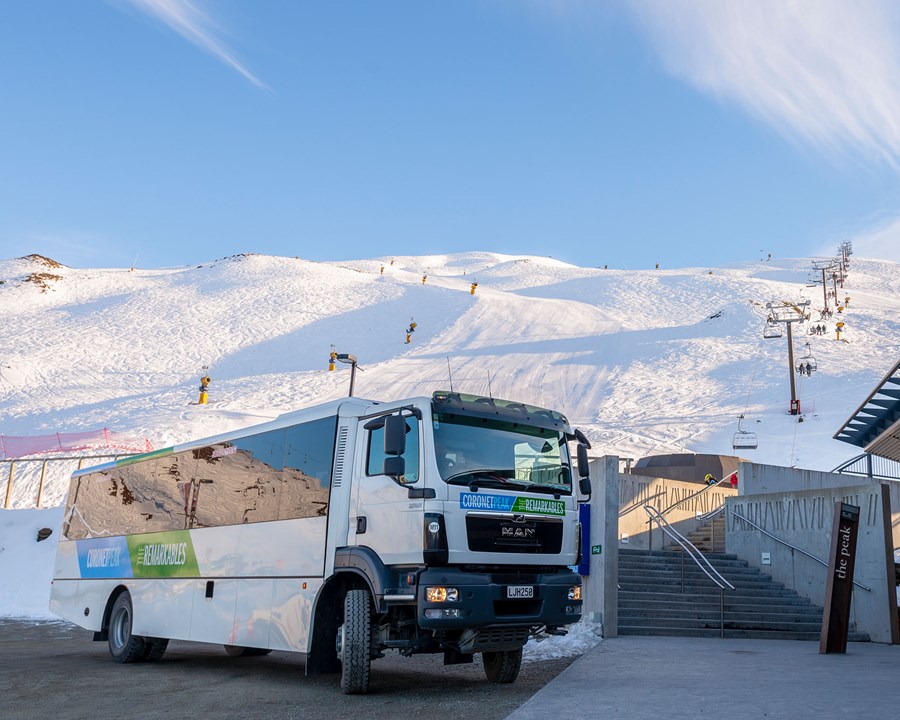Coronet Peak Ski Bus, Queenstown
