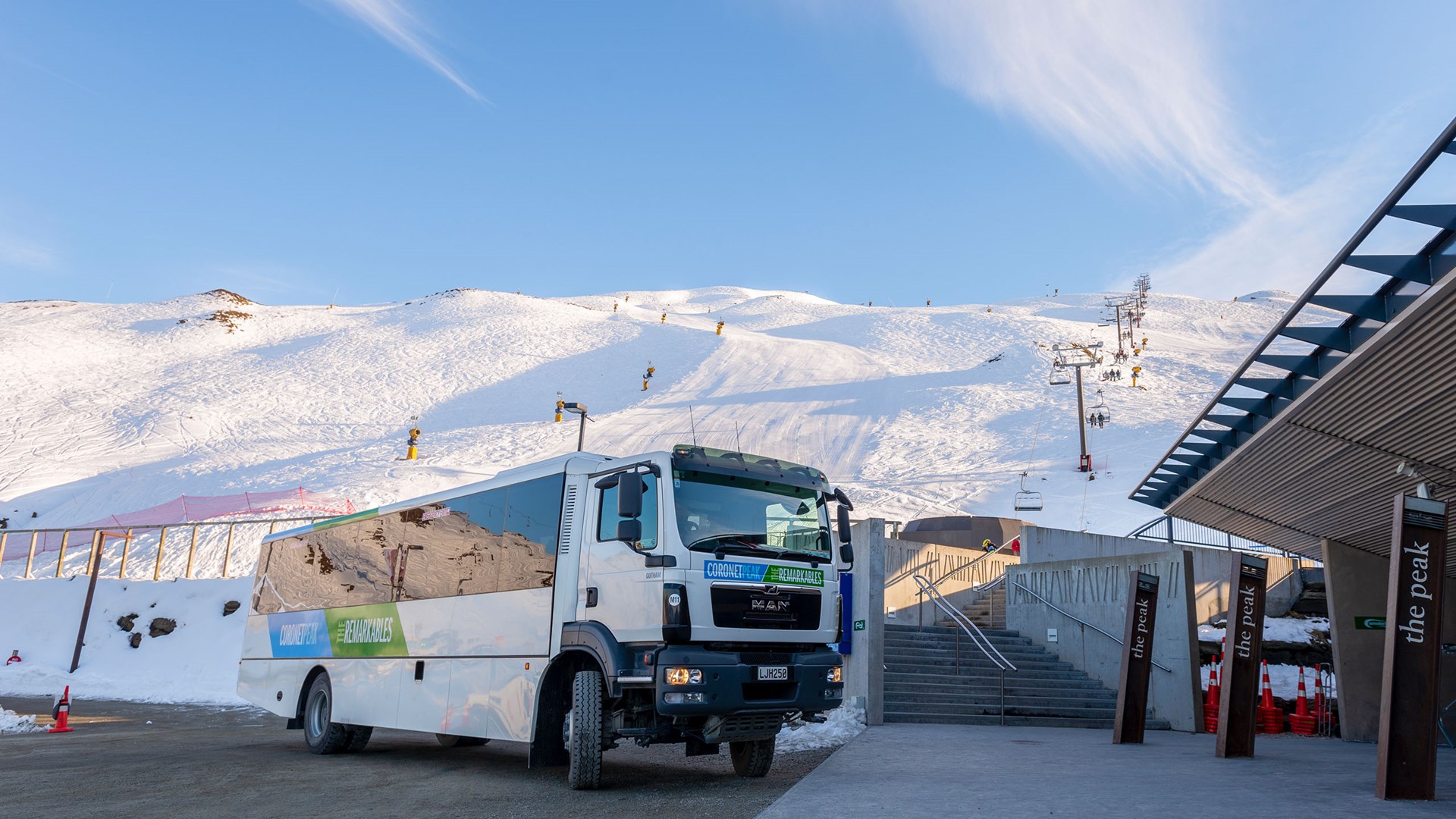 Coronet Peak Ski Bus, Queenstown